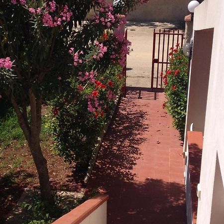 Appartamento Con Veranda Primo Piano Reitani Exterior foto
