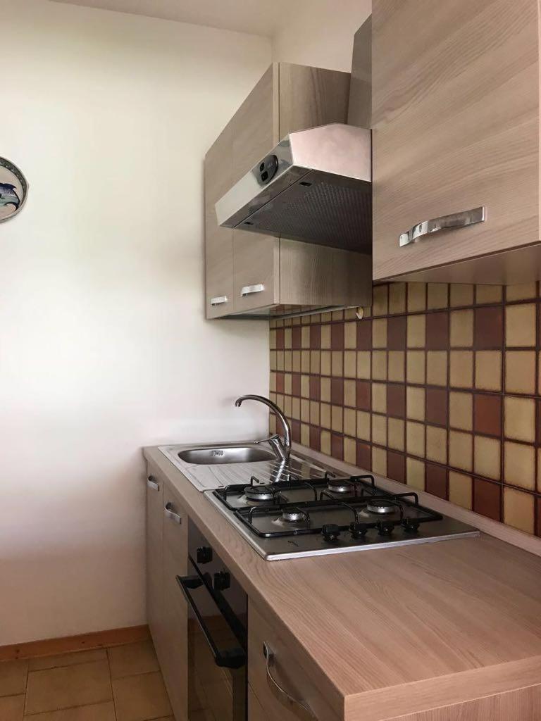 Appartamento Con Veranda Primo Piano Reitani Exterior foto