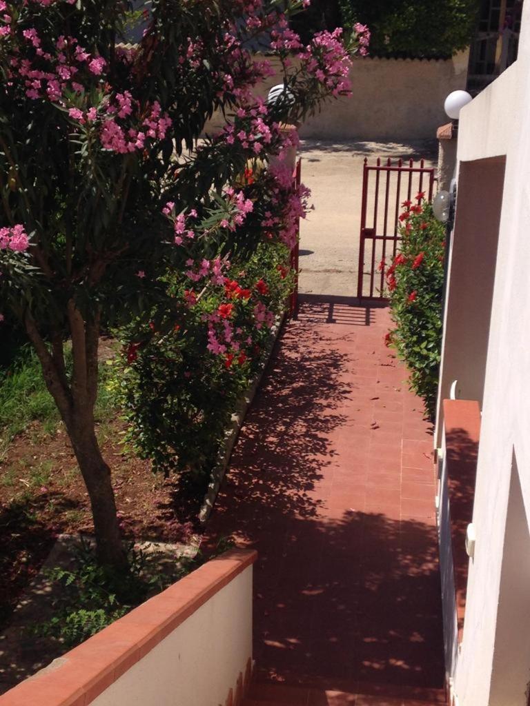 Appartamento Con Veranda Primo Piano Reitani Exterior foto